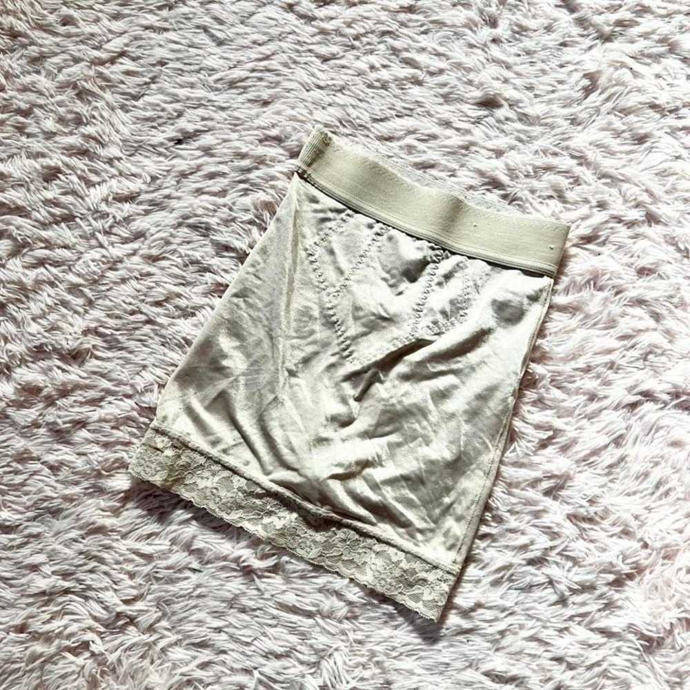 Vintage Cupid Slip Shapewear Skirt Lingerie Womens‎ XS Delicate Satin Feminine